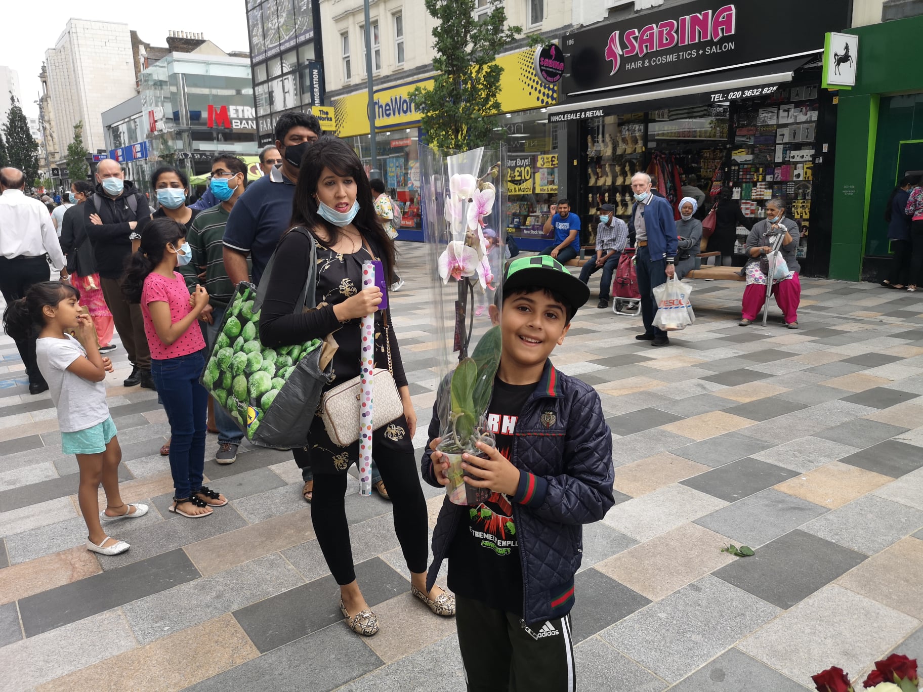 Free flowers by shades of romeo